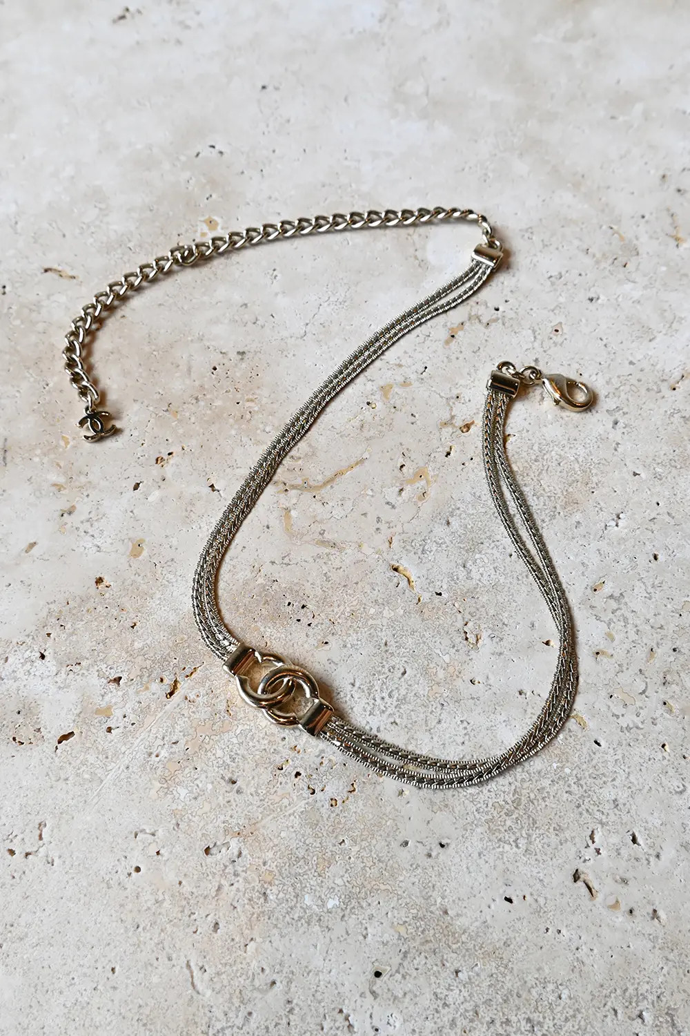 Chanel CC choker | A24 B