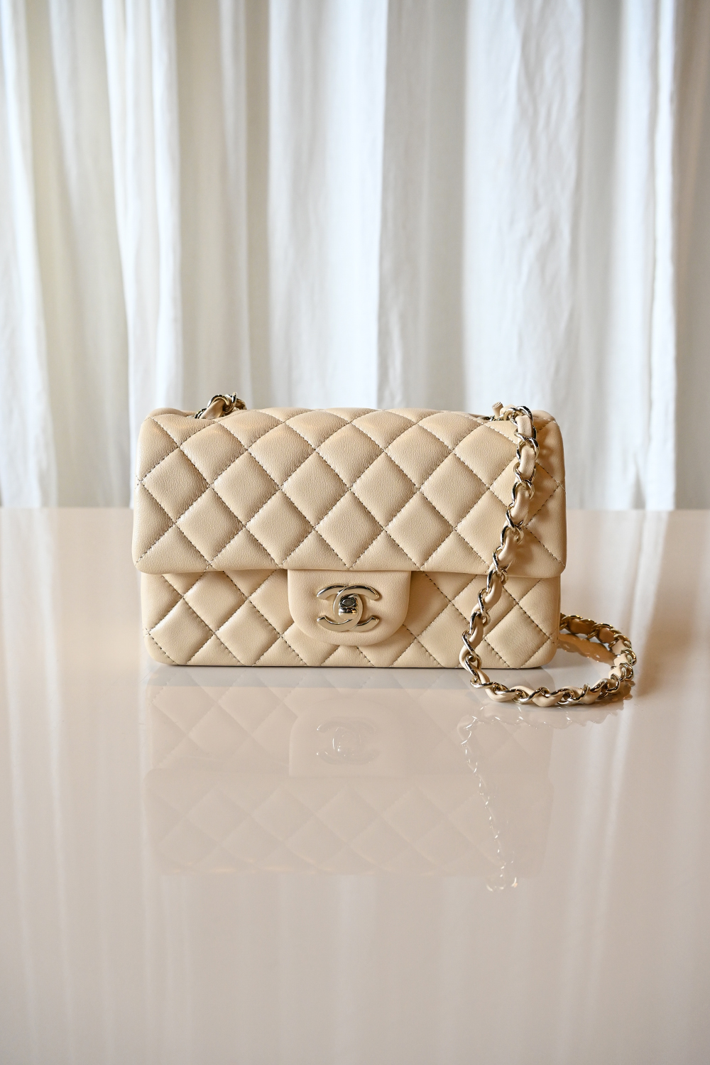 Chanel Mini Rectangular flap bag | beige clair